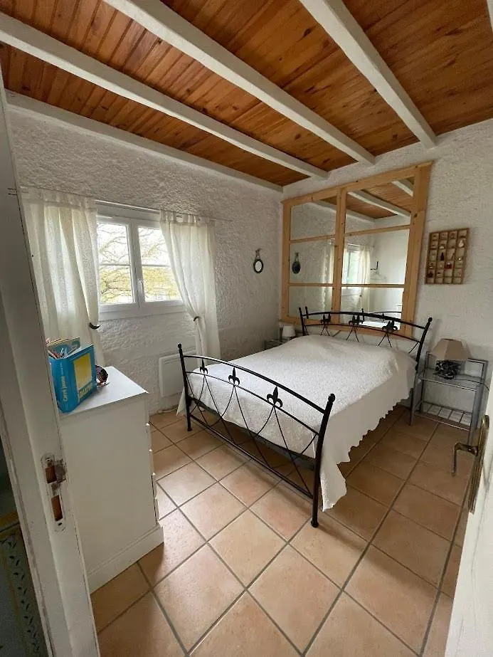 Charming House With Garden Terrace And Barbecue Villa Saint-Cricq Vakantiehuis