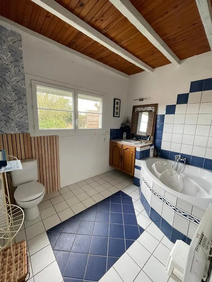 Charming House With Garden Terrace And Barbecue Villa Saint-Cricq Frankrijk